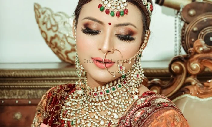 Kiran Kaushik Makeup